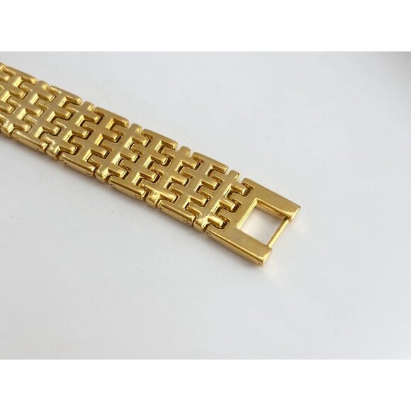 Elizabeth Taylor Bracelet Style Gold Ladies Vintage Wristwatch - 26mm - WORKS! - Picture 10 of 11